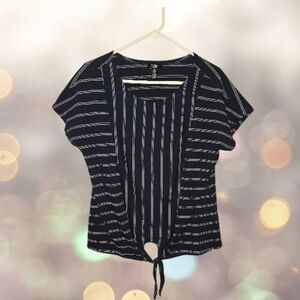 Jones New York Signature Navy & White Striped Blouse Size Large